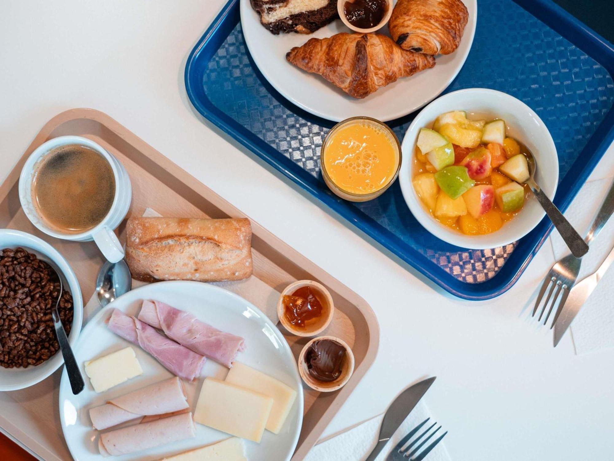 Ibis Budget Narbonne Est Екстер'єр фото